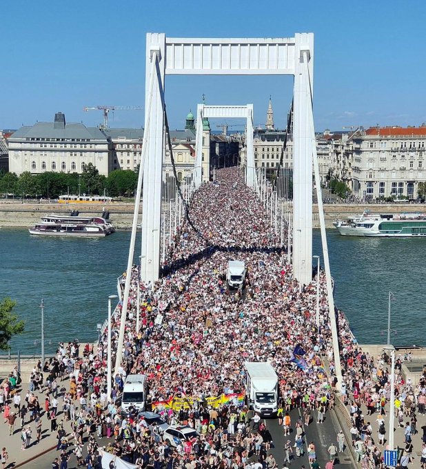 Amazing scenes at #BudapestPride this weekend.