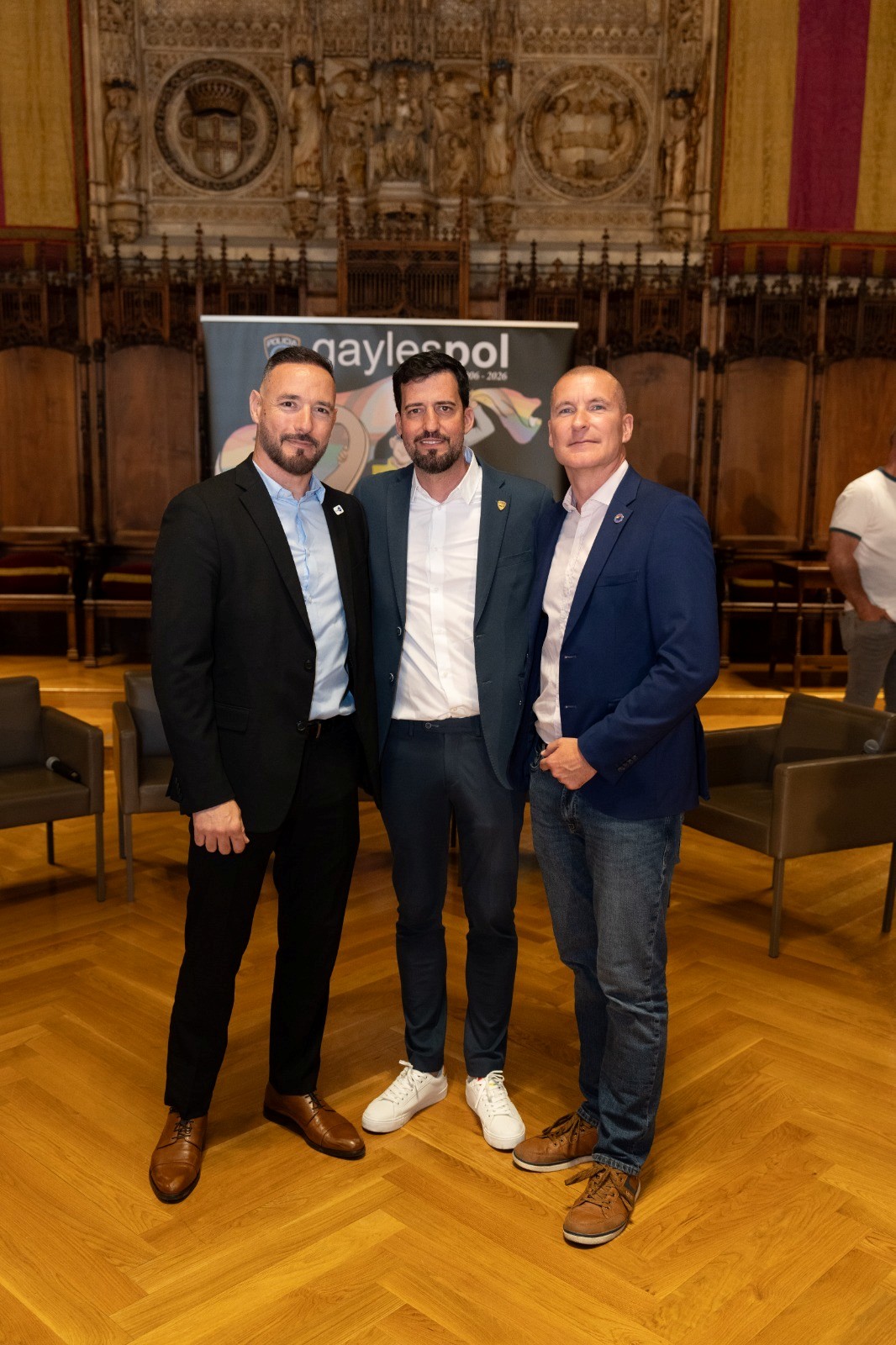 EuroCOP President Roberto García González was honoured to join the 20th anniversary of GAYLESPOL celebrations this week.